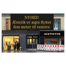 Nyhed.
Æstetik er ægte flyttet fem meter til venstre.
.
Vi kunne ikke lade være!
Da guldsmedebordet kom op i butikken, stod det klart, at det var vores sted: faglighed, plads til kreativitet, booke aftaler og et drys dagslys.
.
Facaden mangler stadig -men stemningen er som den plejer og lige så langsomt bliver 
den nye butik formet til vores.
.
Åbningstiderne er de sammen og 
vi glæder os til at se jer og vise vores nye butik frem🤍
.
Kh 
Josefine, Heidi, Patricia & Sidsel